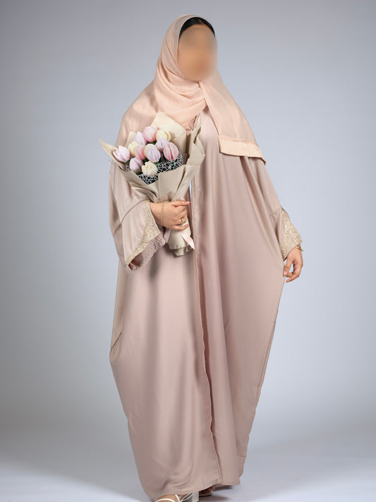 Huda Abaya (pearl)